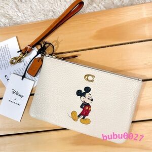 NWT🍎Coach Disney X Coach Essential Wristlet Leather With Mickey Mouse CQ782